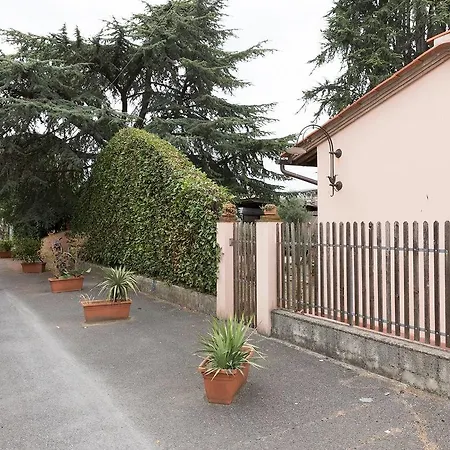 Villino Lorenzelli Near The Holiday home Lucca
